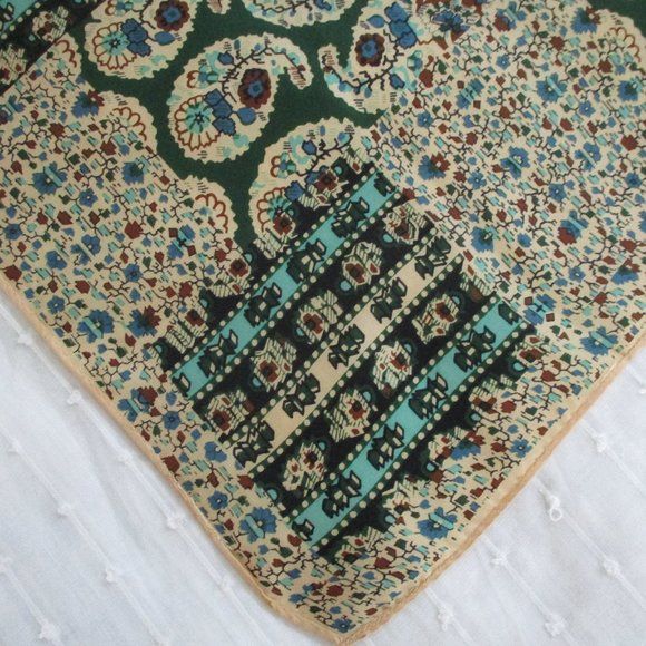 1970s patchwork scarf - Picture 3 of 5